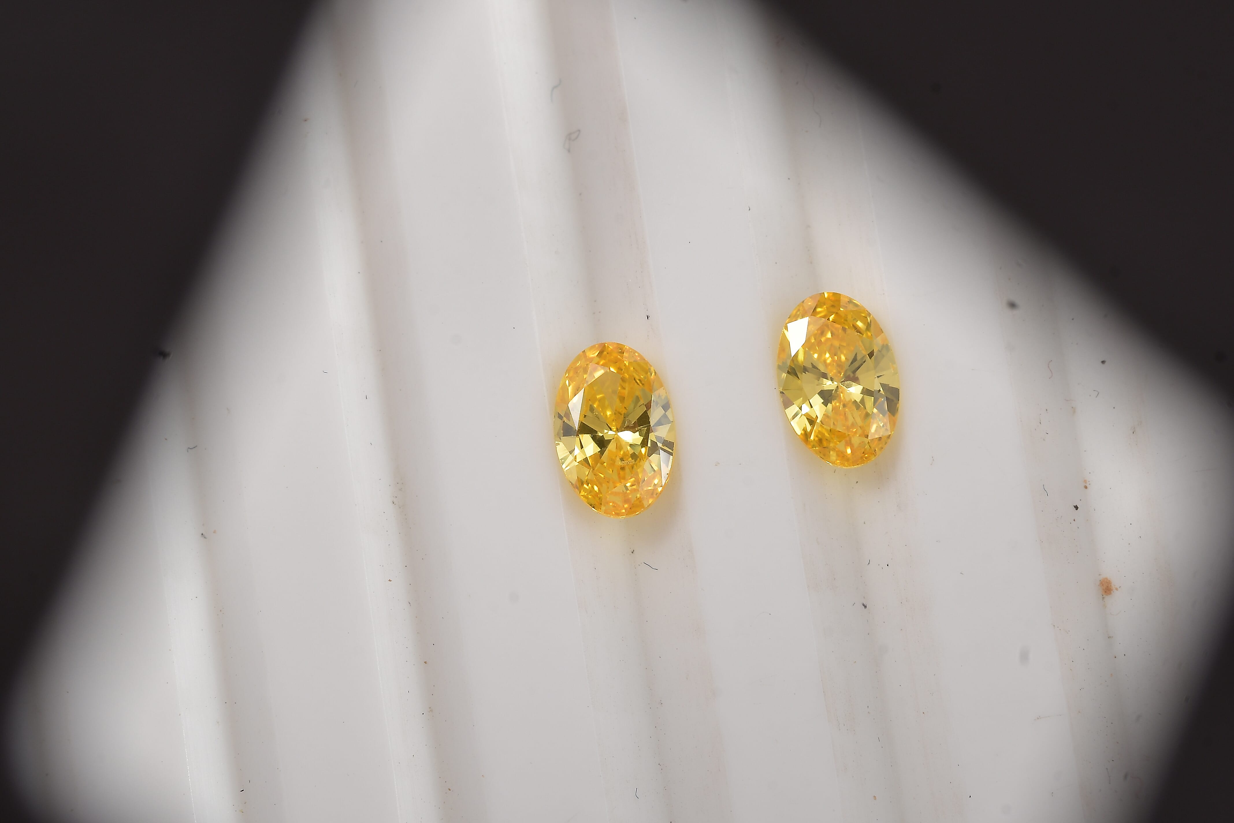 Yellow Zirconia by Swarovski (Ovl 6x4mm) Loose Gemstone 1.20 ctw Loose Gemstone