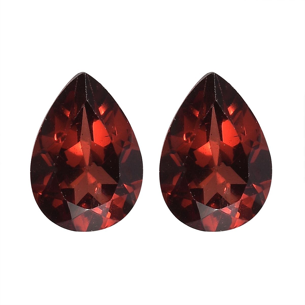 Set of 2 Mozambique Garnet (Pear 7x5 mm) 1.41 ctw Loose Gemstone