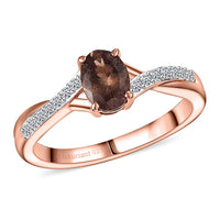 Premium Madagascar Color Change Garnet and Luxuriant Lab Grown Diamond G-H SI 1.15 ctw Ring in 18K Vermeil Rose Gold Over Sterling Silver (Size 10.0)