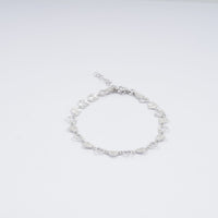 Italian Radiant Hearts Chain Bracelet in Rhodium Over Sterling Silver (7.00 In) 2.82 Grams