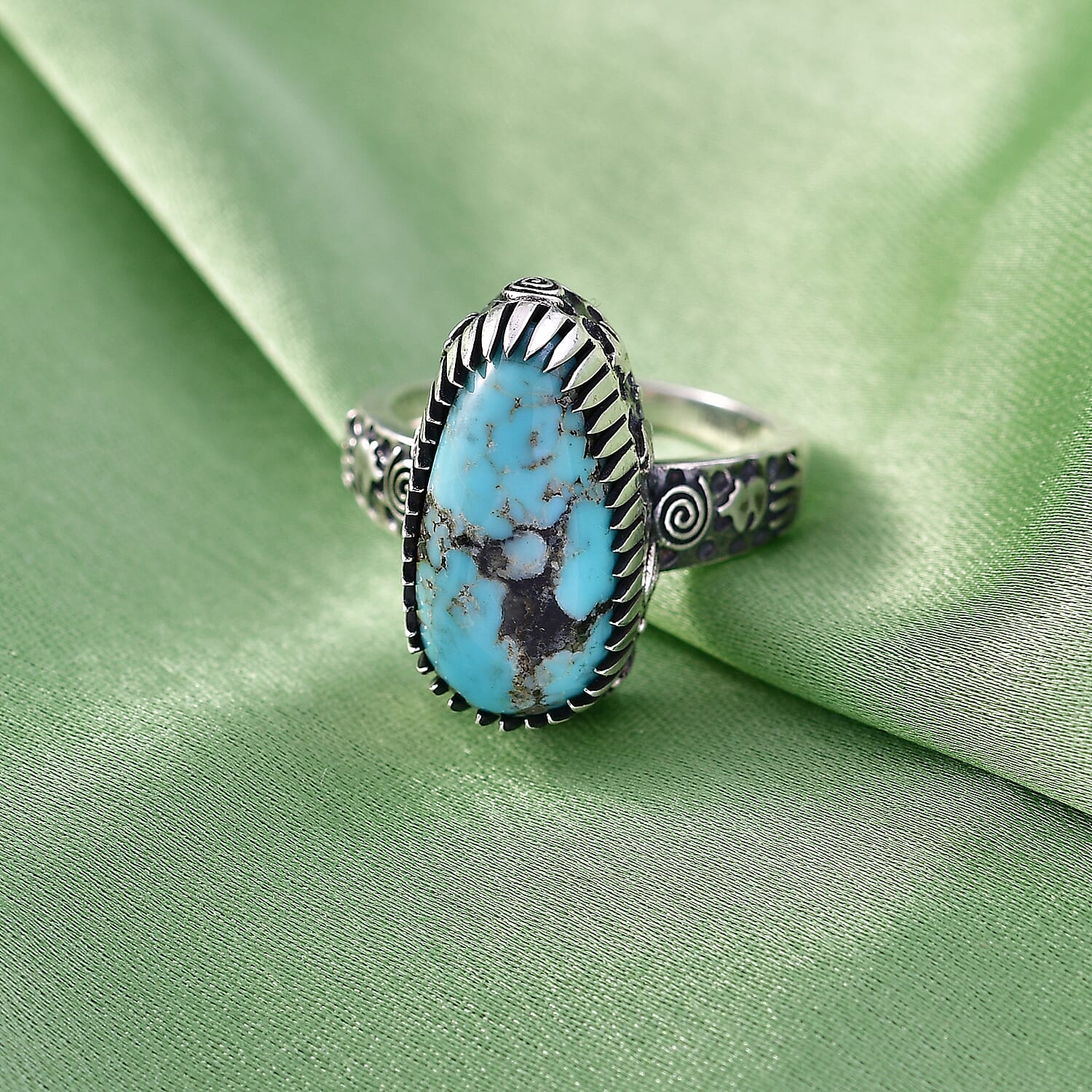 D'Joy Artisan Crafted Premium Blue Moon Turquoise 5.75 ctw Ring in