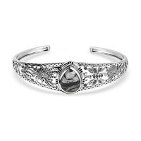 D'Joy Artisan Crafted Premium White Buffalo 8.60 ctw Cuff Bangle Bracelet in Sterling Silver (7.25 In)