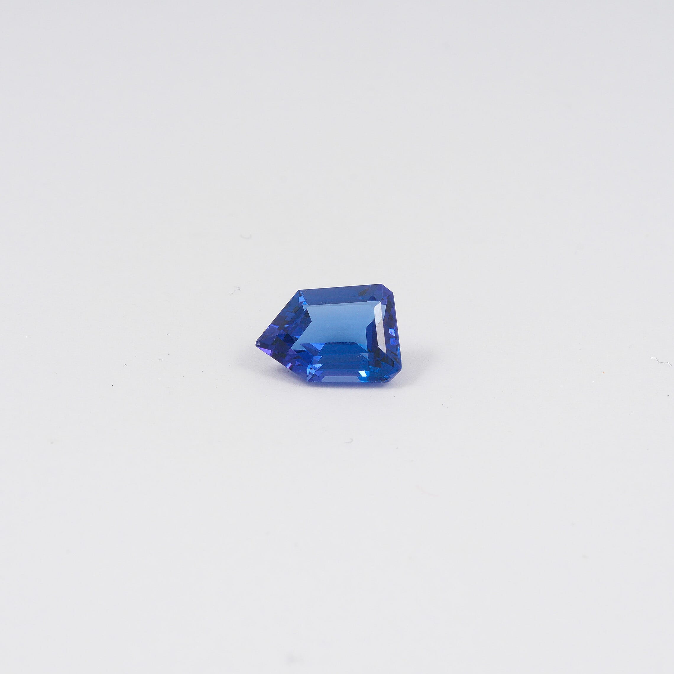 Certified & Appraised AAAA Tanzanite (Fancy Free Size) 5.00 ctw