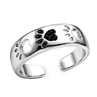 Simulated Black Diamond Ring in Silvertone (Size 6-7)