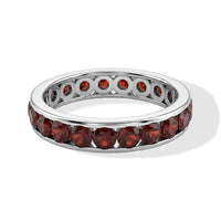 Mozambique Garnet 0.75 ctw Ring in Sterling Silver (Size 7.0)