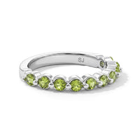Hebei Peridot 0.90 ctw Ring in Sterling Silver (Size 6.0)