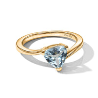 D'Joy White Topaz Solitaire Ring in 18K YG Over Sterling Silver (Size 10.0) 1.40 ctw
