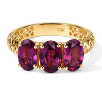 AAA Radiant Ember Garnet 3.00 ctw Ring in 10K Yellow Gold (Size 9.0)