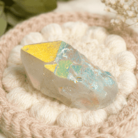 Angel Aura Candle Quartz 2-3" 615 ctw