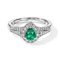 Certified and Appraised D'Joy Premium Boyaca Colombian Mint Emerald and Lab Grown Diamond G-H SI 0.90 ctw Ring in Rhodium Over Sterling Silver (Size 10.0)