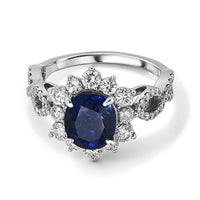 AAAA Madagascar Blue Sapphire and White Diamond SI 4.00 ctw Ring in 900 Platinum (Size 6.5) 5.50 Grams