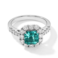 AAAA Boyaca Colombian Emerald and White Diamond SI 2.60 ctw Ring in 900 Platinum (Size 6.5) 5.90 Grams