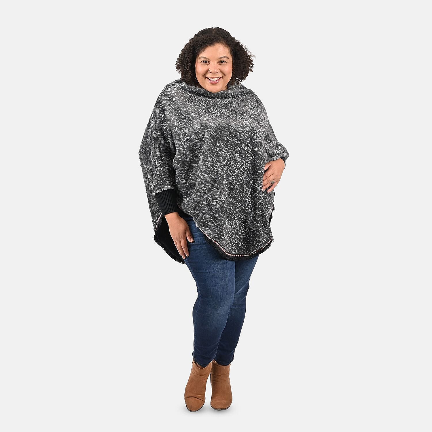 TAMSY Black Faux Fur Scoop Poncho with Lace Border - One Size Fits Most